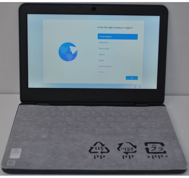 Lenovo 100W Gen3,AMD 3015e,4GB DDR4,60GB eMMC, Win 11, 11.6