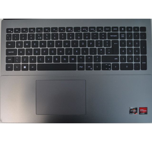 Dell Vostro 5625, AMD Ryzen 5, 8GB DDR4, 256GB SSD, Win 11, 15.6