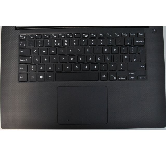 Faulty Dell XPS 15 9560, i7-7700HQ, 16GB DDR4, 512GB SSD 15.6