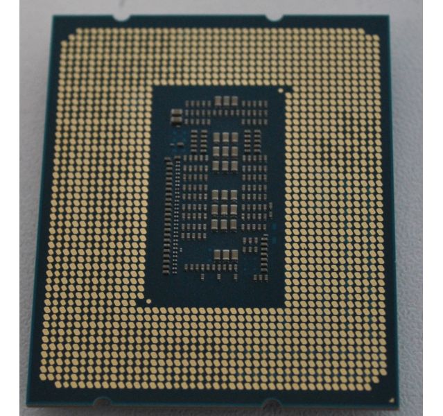 Intel Core i5-12400 CPU, LGA 1700, 6 Cores / 12 Threads, 2.50GHz Base Clock