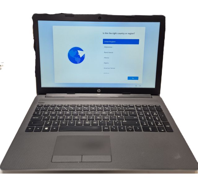 HP 255 G7 Notebook, AMD 3050U, 4GB DDR4, SSD, Win 11, 15.6