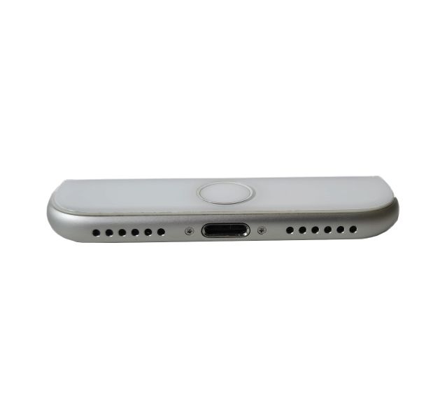 Apple iPhone 7, A1778, Silver, 32GB - Unlocked