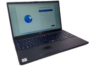 Damaged Fujitsu Lifebook A3510, i3-1005G1, 8GB DDR4, 256GB SSD, 15.6