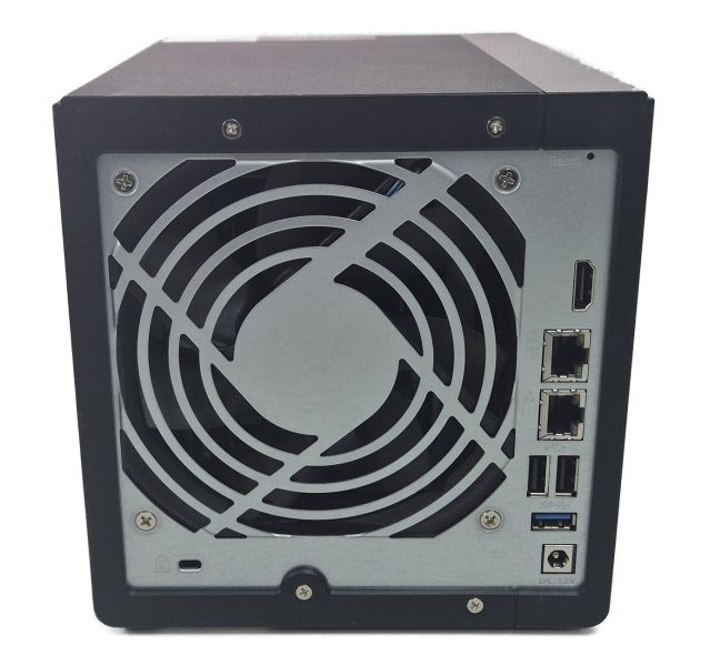 QNAP TS-451+, 4 Bay, Network Attatched Storage (NAS)