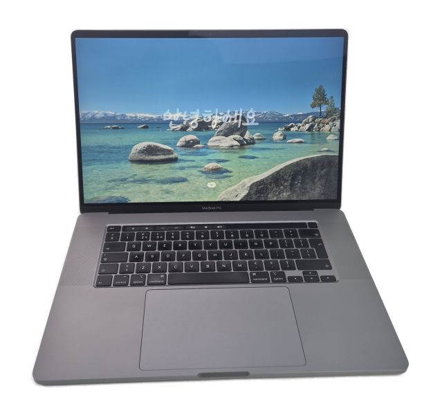 Spares Apple MacBook Pro, 2019, i9-9880H, 64GB DDR4, 1TB SSD, 16