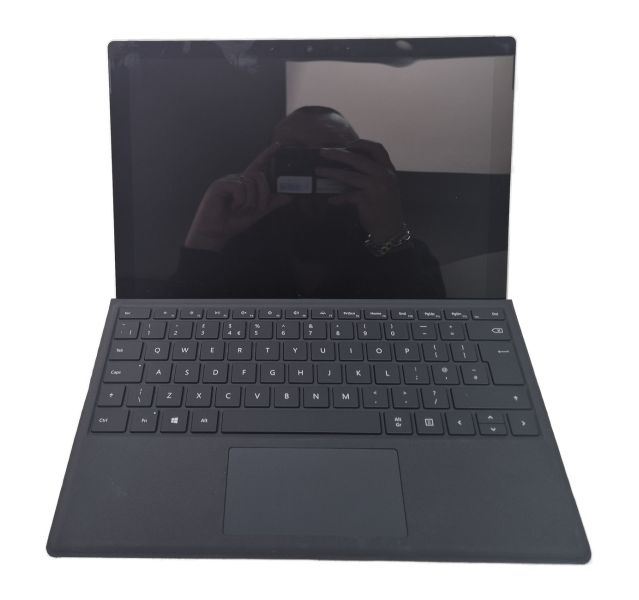Microsoft Surface Pro 7, i5-1035G4, 8GB DDR4, 256GB SSD, Win 11, 12.2