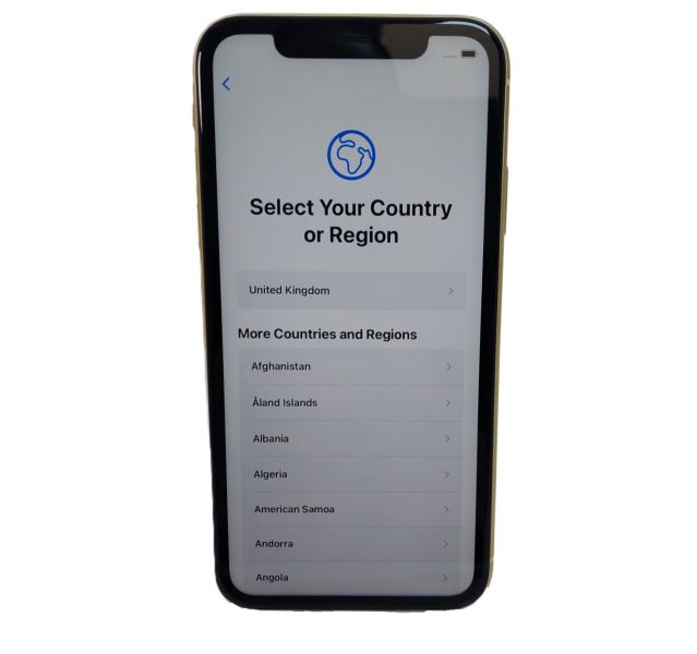 Apple iPhone XR, A2105, Yellow, 64GB - Unlocked
