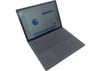Microsoft Surface Laptop 5, Intel i5-1245U, 8GB DDR5, 256GB NVMe, Win11, 13.5