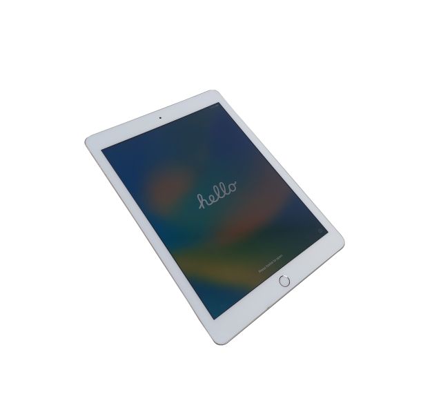 Apple iPad 5th Gen Wifi, A1822, Gold, 32GB (2)