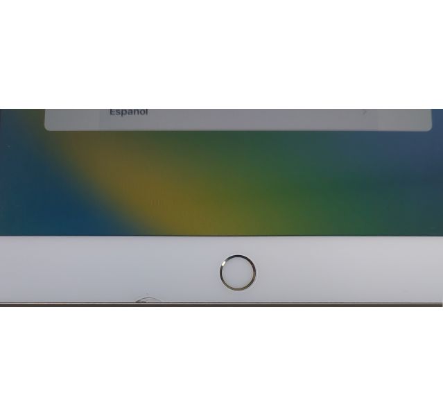 Apple iPad 5th Gen Wifi, A1822, Gold, 32GB (2)