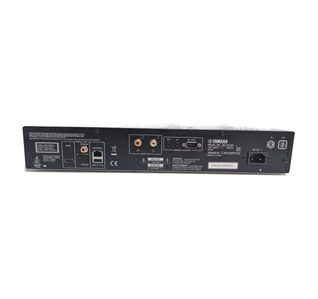Yamaha BD-A1040 3D Blu-Ray Player