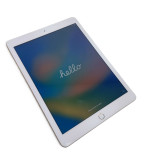 Apple iPad 5th Gen Wifi, A1822, Gold, 32GB (4)