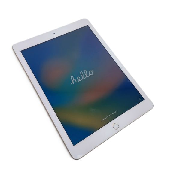 Apple iPad 5th Gen Wifi, A1822, Gold, 32GB (4)