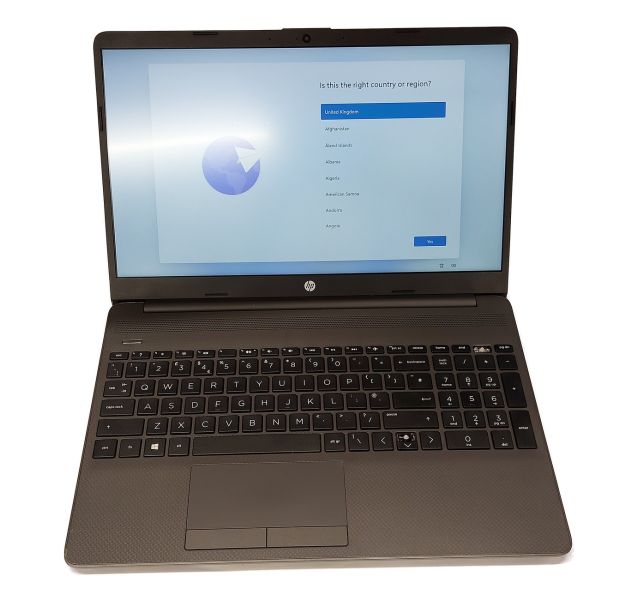 HP 255 G8 Notebook, AMD Ryzen 5 3500U, 6GB DDR4, 256GB SSD, Win11, 15.6