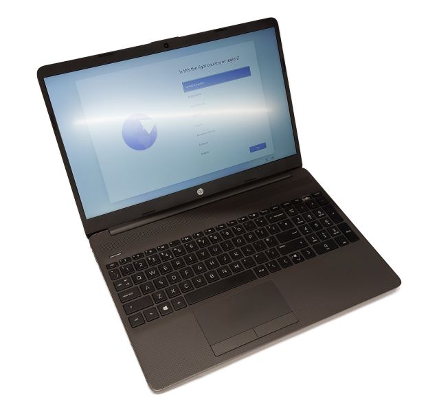 HP 255 G8 Notebook, AMD Ryzen 5 3500U, 6GB DDR4, 256GB SSD, Win11, 15.6