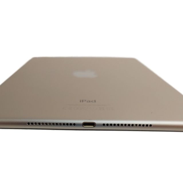 Apple iPad Air 2nd Gen Wifi, A1566, Gold, 16GB