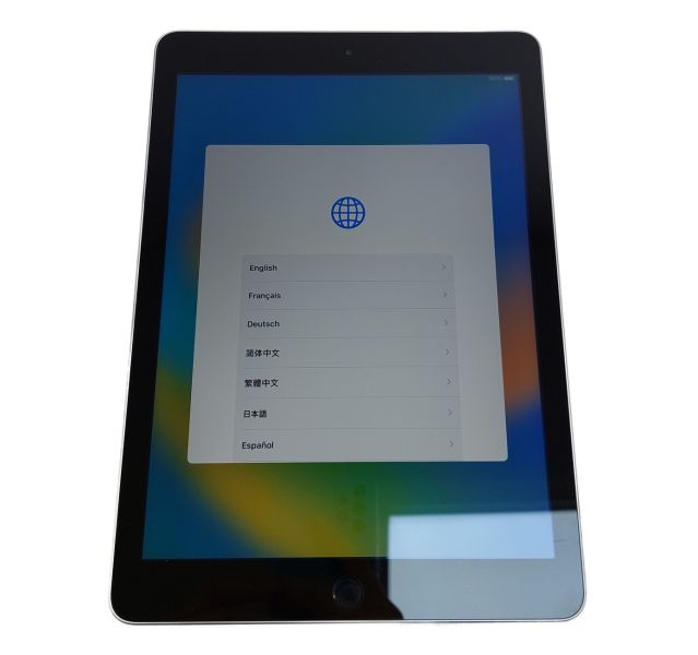 Apple iPad 5th Gen Wifi, A1822, Space Grey, 32GB (5)