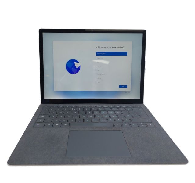 Microsoft Surface 5, i5-1245U, 8GB DDR5, 256GB SSD, Win 11, 13.6