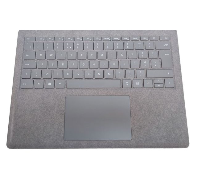 Damaged Microsoft surface 5, i5-1245U, 8GB DDR5, 256GB SSD, 13.6