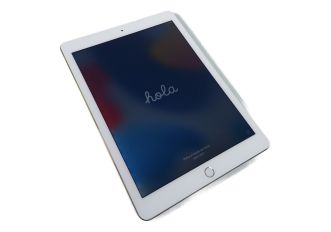 Apple iPad Air 2nd Gen Wifi, A1566, Gold, 128GB Tablet - LB