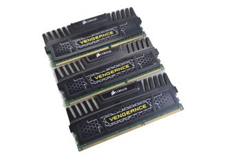 Corsair 12GB 3x4GB DDR3 PC3-12800U 1600MHz Non-ECC DIMM CMZ12GX3M3A1600C9 RAM