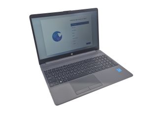 HP 250 G8, i3-1115G4, 8GB DDR4, 256GB SSD, Win 11, 15.6