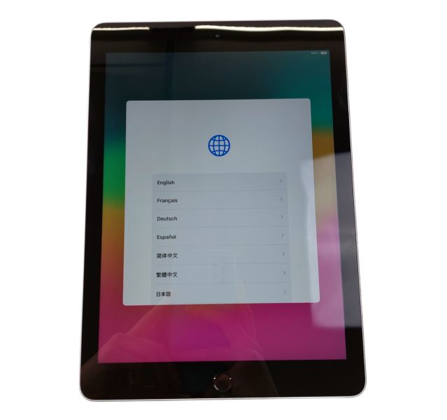 Apple iPad 6th Gen Wifi, A1893, Space Grey, 128GB Tablet - Sunken Power Button