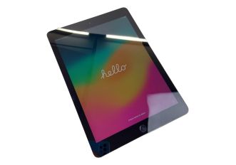 Apple iPad 6th Gen Wifi, A1893, Space Grey, 128GB Tablet - Pressure marks