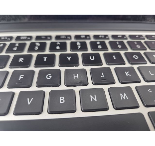 Apple MacBook Pro, Early 2015, i5-5287U, 8GB DDR3, 500GB SSD, 13