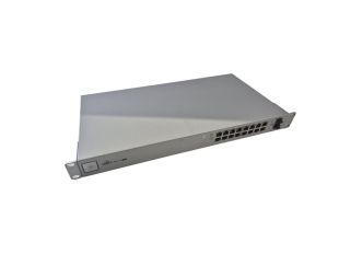 Ubiquiti UniFi Switch 16 US‑16‑150W, 16 Port Switch with Ears