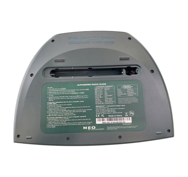 Alphasmart Neo (Missing battery compartment cover)