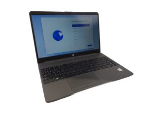 HP 250 G8, i7-1065G7, 8GB DDR4, 256GB SSD, Win 11, 15.6
