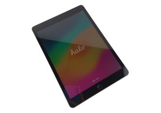 Apple iPad 7th Gen Wifi, A2197, Space Grey, 32GB Tablet - Low Battery