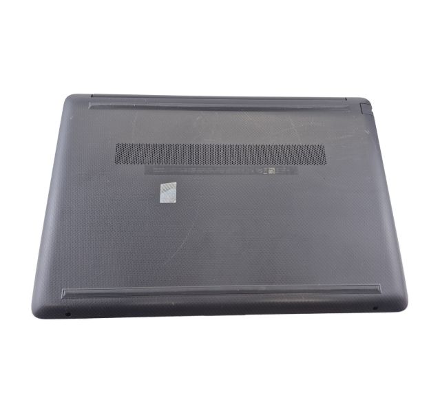 Damaged HP 250 G9, i5-1235U, 8GB DDR4, 256GB SSD, 15.6