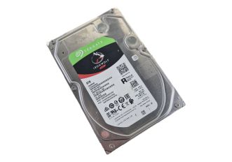 Faulty Seagate IronWolf 8TB ST8000VN004 3.5