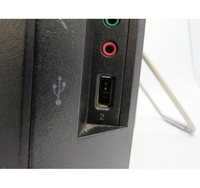POST/SPARES Lenovo Think centre M90Z All in One i3-550@ 4GB DDR3 23