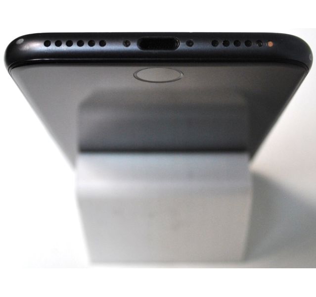 Apple iPhone 8, A1905, Space Grey, 64GB, Grade D, Unlocked (1)