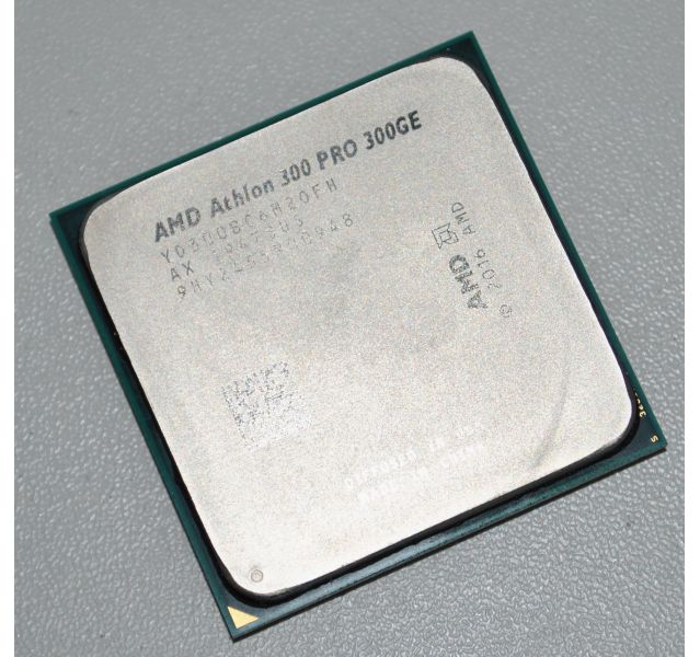 AMD Athlon 300 PRO 300GE 3.40GHz 2 Core CPU Processor Socket AM4