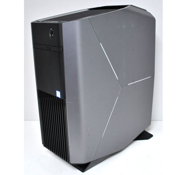 Alienware Aurora R7 Desktop, i7-8700K, 32GB DDR4, 500GB SSD, Win 11
