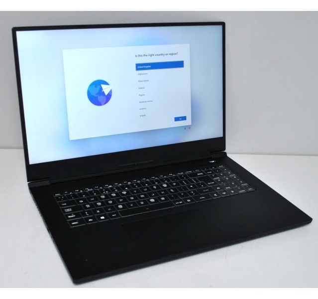 TongFang GM7MP7P Laptop, i7-10875H, 16GB DDR4, 500GB SSD, 2070, Win 11, 17.3