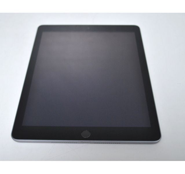 Apple iPad, 5th Gen , space grey,  32GB, Grade C (Backlight bleed)