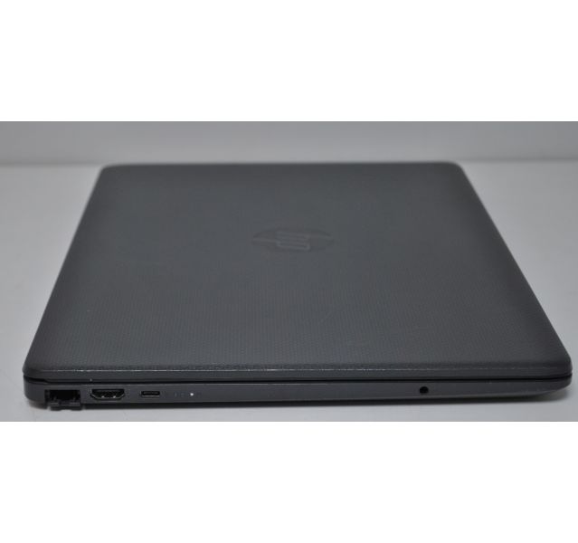 HP 250 G9 Notebook, i5-1235U,8GB DDR4,240GB SSD, Win11,15.6