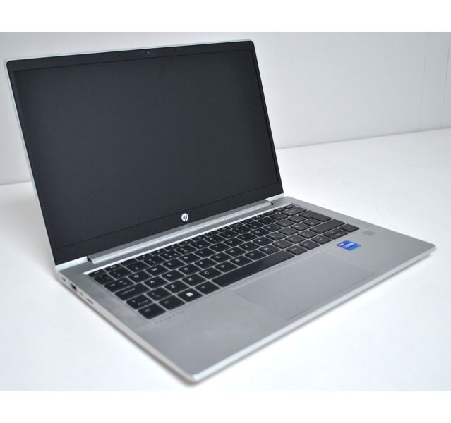 HP ProBook 430 G8,i7-1165G7,8GB DDR4,500GB SSD, Win 11,13.3
