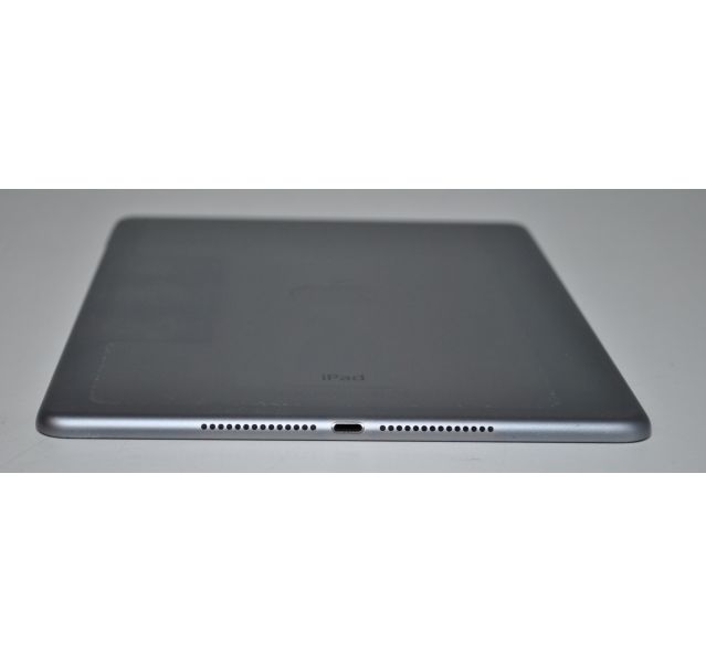 Apple Ipad Air 2nd Gen, A1566, Space Grey, 64GB, Grade D