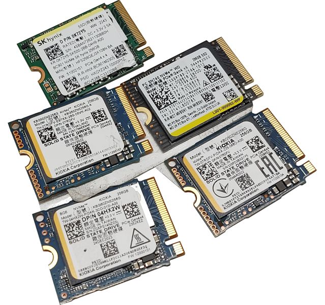 25x Mixed Brand 256GB M.2 NVMe 2230 GEN4x4 SSD Solid State Drives Bulk Job Lot
