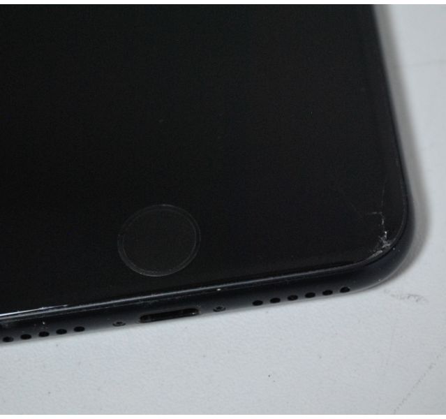 Apple iPhone SE (3RD Generation) , A2783,MIDNIGHT, 64GB, Grade D, unlocked