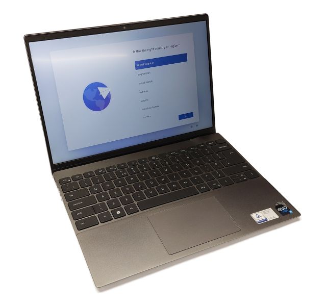 Dell Vostro 5320, i5-1240P, 8GB DDR5, 240GB NVMe, Win11, 13.4