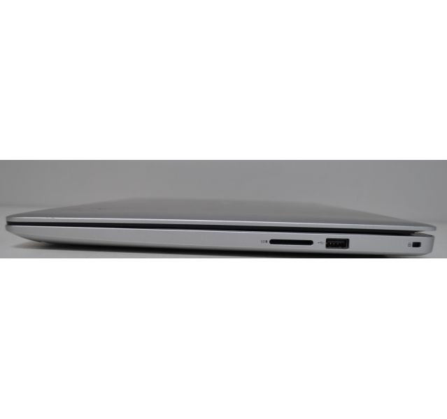 Dell Inspiron 5575 Laptop, AMD Ryzen 7 2700U,8GB DDR4,256GB SSD, Win11, 15.6