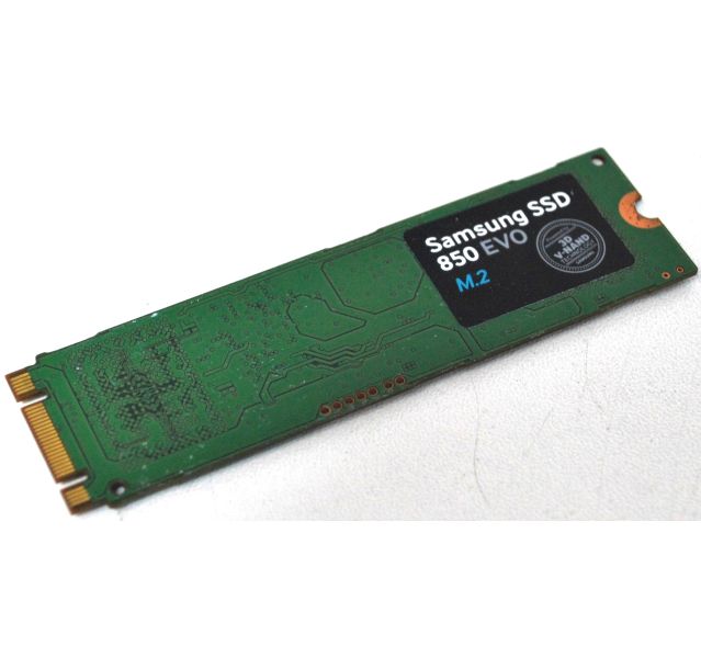 Samsung 850 EVO MZ-N5E1T0 SSD 1TB M.2 SATA 2280