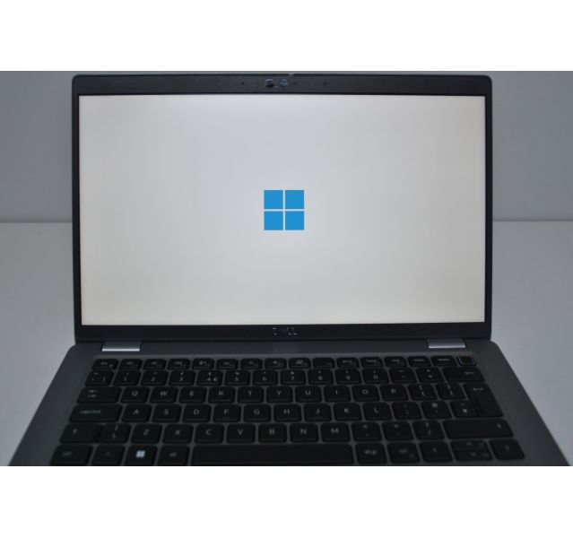 Dell Latitude 5430,i5-1235U,8GB DDR4,256GB NVMe SSD,Win 11,14